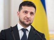 Зеленский жирует в Буковеле, пока его окружение покупает дома и колет вакцину, - эксперт о тарифном Майдане в Украине