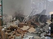 В Калифорнии военный истребитель упал на здание