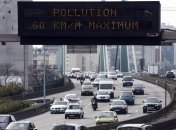 В Париже вводятся ограничения на движение частного автотранспорта