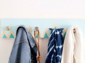 Есть идея! Яркая вешалка для прихожей (ФОТО)