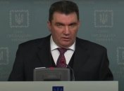 После закрытого совещания СНБО Данилов пригрозил находящимся под санкциями США украинцам