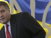 Аваков упрекает Россию за нежелание "разыскивать" Януковича