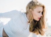 Украинская певица впечатляет стройными ножками в ультракоротких шортиках