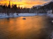 "Пошли по льду и провалились": В Херсонской области спасли 5-летнего ребенка, отец погиб