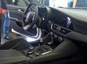 Появились первые фото салона Alfa Romeo Giulia