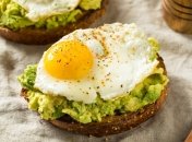 Авокадо-тост – чудовий початок дня!