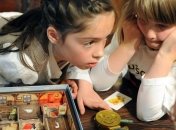 Украинских детей будут учить финансовой грамоте