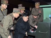 Ким Чен Ын призвал быть бдительным к провокациям противника