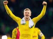 Звезда Боруссии рассказал, как справляется со стрессом из-за коронавируса