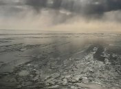 Азовское море замерзло из-за аномальной зимы (фото и видео)