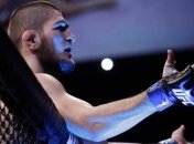 Нурмагомедов победил Яквинту и стал чемпионом UFC