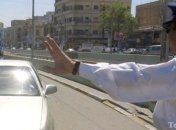 Киргизских автоинспекторов наказывают за беспричинную проверку 