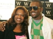 В память о покойной матери: Канье Уэст выпустил новый трек (Видео)