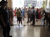 Греческие полицейские подняли бунт против снижения зарплат