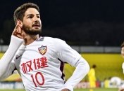 Легенда Милана продолжит карьеру в Европе