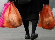 В Украине отказываются от пластиковых пакетов для покупок