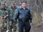 Кім Чен Ин та військові