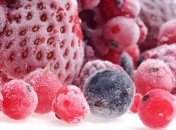 Какие фрукты полезнее - свежие или замороженные? 