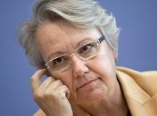 Министра образования Германии обвинили в плагиате диссертации