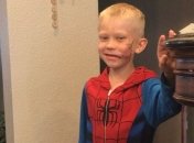 Шестилетний мальчик, спасший свою сестру от собаки, стал чемпионом мира WBC