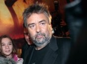 Известного режиссера Люка Бессона задержали за вождение без прав