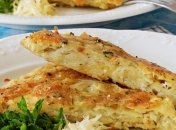 Рецепт дня: картофельная запеканка в духовке, с сыром и чесноком