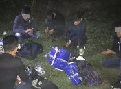 Во Львовской области пограничники задержали 12 нелегалов