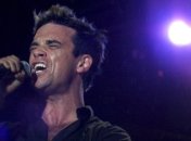 Робби Уильямс спел новую песню “Losers” в чат-рулетке 