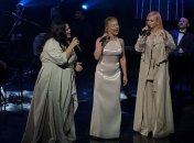 "А зачем тогда мы нужны для голосования?": сеть обозлилась на Кароль за ее решение на "Голосі країни"