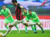 Гол на последних секундах принес Милану победу над Лацио (видео)