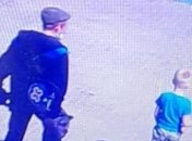 Хотел сделать сыном: бездомный похитил 6-летнего мальчика в РФ, а уголовное дело готовят против его матери