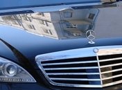 Номера на авто политиков позволяют им шалить на дорогах