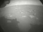 Марсоход NASA успешно сел на красную планету: первые фото и видео