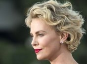 Шарлиз Терон сыграет злодейку в "Форсаж 8"