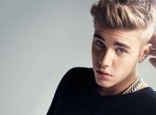 Джастин Бибер прервал концерт и ушел за кулисы (Видео)