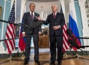 Лавров и Тиллерсон обсудили по телефону Донбасс и КНДР