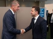 После встречи с Земаном премьер Чехии летит Украину