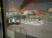 Местные каналы опубликовали видео взрыва и пожара