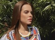 Победительница "Холостяка" неожиданно запела: видео