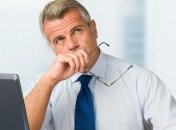 Людям среднего возраста следует сократить рабочий день