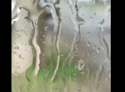 Харьков второй день подряд накрывает крупным градом (видео)