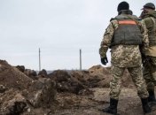 Спикер Минобороны: позиции ВСУ на Донбассе регулярно обстреливаются 