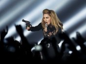 Партия "Национальный фронт" хочет подать в суд на Мадонну