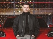 Миша Марвин презентовал клип на сингл "Под окнами" (Видео)