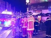 В Марселе бездомная женщина облила кислотой посетителей кафе