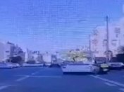 В сеть попало резонансное видео, как водитель намеренно сбил курьера на скутере в Киеве