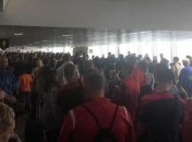 Аэропорт Манчестера эвакуируют из-за угрозы теракта