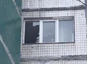 В Киеве мужчина пытался проникнуть в квартиру через окно и сорвался с высоты (фото)