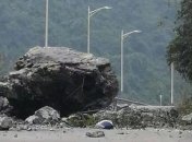 Мощное землетрясение произошло в Китае, есть жертва