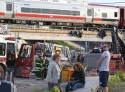 Стала известна причина столкновения поездов в США